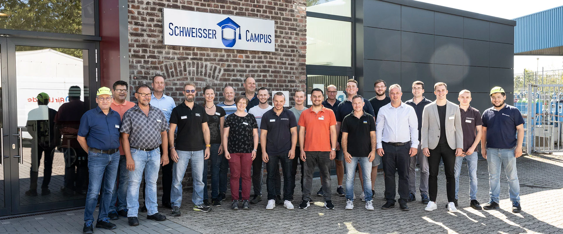 Schweißer Club Gruppenbild