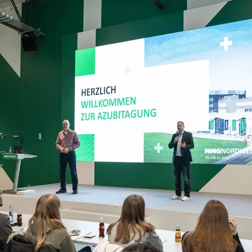 NORDWEST Vorstände bei der Begrüßung Azubitagung