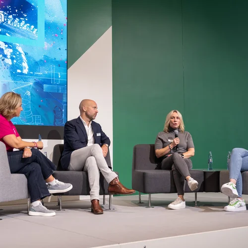 Die Podiumsdiskussion zum Thema „NextGen Leadership“.  